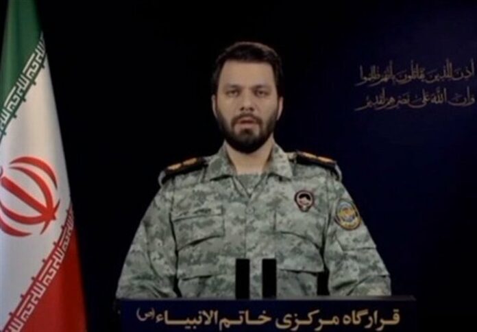 متحدث “مقر خاتم الأنبياء”: نراقب تحركات الأعداء والجيش الإيراني في أعلى درجات الجاهزية