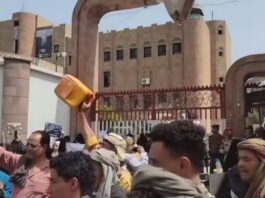انهيار الخدمات يعم المحافظات الجنوبية.. أزمة كهرباء خانقة في لحج واحتجاجات على تردي وضع المياه في تعز