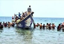 عودة 60 صيادًا يمنيًا بعد احتجازهم في إريتريا ومصادرة قواربهم