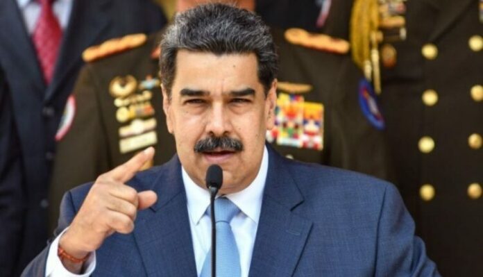 مادورو يتحدى الضغوط: فنزويلا لن تنكسر أمام الاستعمار الجديد