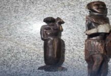 إحباط تهريب تماثيل أثرية عبر رحلة أممية في مطار صنعاء.. والسلطات تتوعد بملاحقة المتورطين