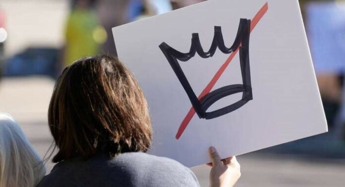 أكبر احتجاجات في تاريخ أمريكا الحديث.. انتفاضة