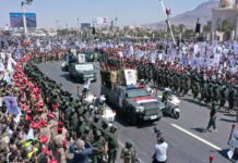 تشييع مهيب للقائد الشهيد محمد عبد لكريم الغماري.. صنعاء تودع عقل اليمن العسكري وقائد “الفتح الموعود” الذي ارتقى على طريق القدس