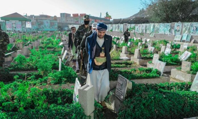 الذكرى-السنوية-للشهيد.-الرئيس-المشاط-يزور-رياض-الشهداء-780x470