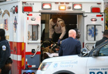 ترامب يأمر بنشر 500 جندي إضافي عقب استهداف عناصر الحرس الوطني الأمريكي.. وتعليق مؤقت في مطار رونالد ريغان لأسباب أمنية عنصري الحرس الوطني تعرضا لإطلاق نار