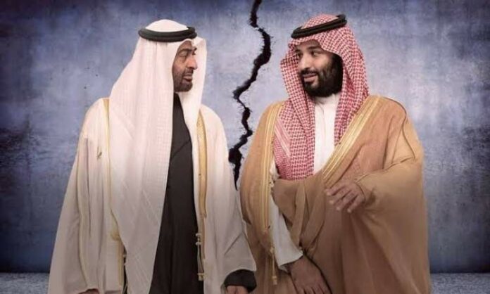 فورين أفيرز: التنافس الخليجي يتحول إلى صراع مفتوح بين السعودية والإمارات على اليمن