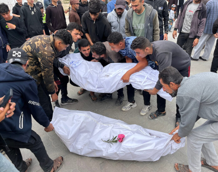 الأقصى تحت الاقتحام وغزة تنزف.. 117 مستوطناً يقتحمون والعدوان يرفع الحصيلة إلى 72,049 شهيداً