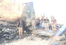الإعلام الحربي ينشر مشاهد حطام المقاتلة السعودية F-15 في مأرب.. توثيق واحدة من أبرز عمليات الدفاع الجوي اليمني